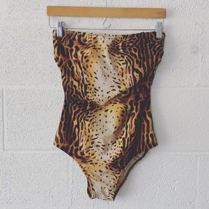 Pilpel cheetah strapless one piece swimsuit sz: 12